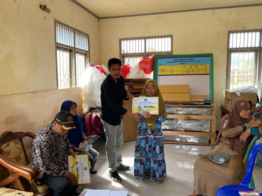 Pembagian Bantuan Langsung Tunai Dana Desa (BLT DD) Tahap III